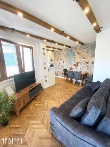 Habitat Central Apartment, 
