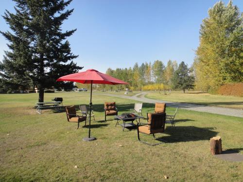 Airport Inn in เควสเนล (BC)