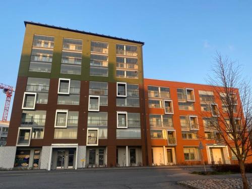 Modern one bedroom apartment nearby Airport - Apartment - Vantaa