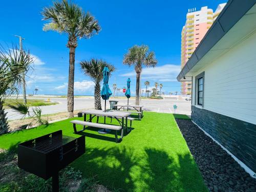 1915 Beach Club in Daytona Beach, USA