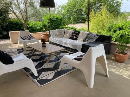 Location saisonnière-maison var/Draguignan gîte à louer Figanières