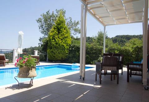 Skopelos Country Villas