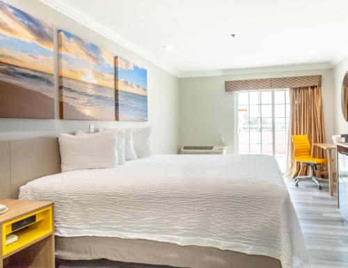 Days Inn by Wyndham Santa Monica in Santa Monica