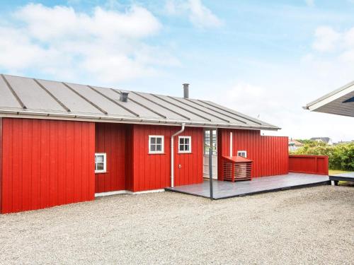 Three-Bedroom Holiday home in Hvide Sande 2