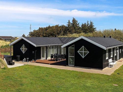 8 person holiday home in Hirtshals