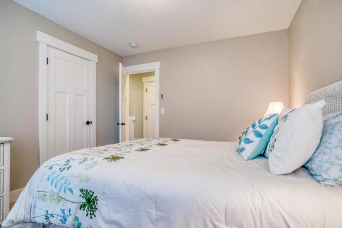 Coastal Haven - image 5