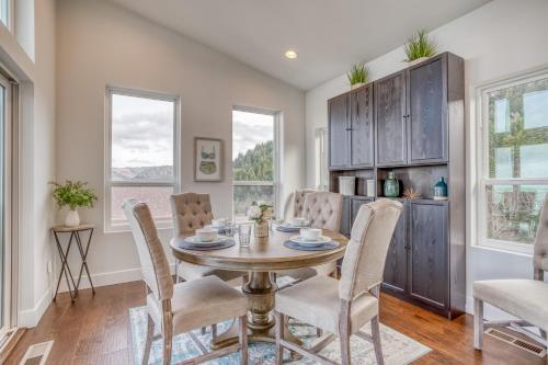 Neskowin South Beach Home - Meredith Lodging in Tillamook