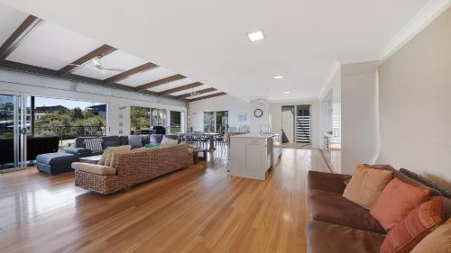 Ohana Tangalooma Beach House - Tap to explore photos
