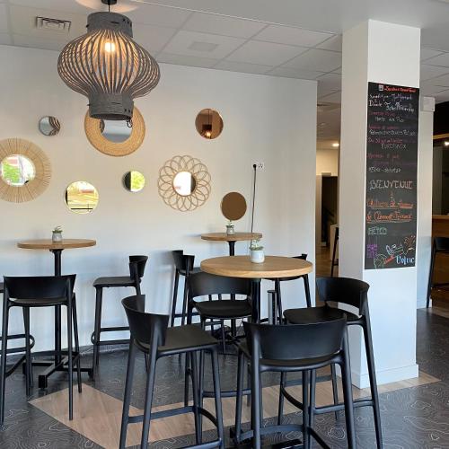 sala de TV, Auberge de jeunesse HI Clermont-Ferrand in Clermont-Ferrand