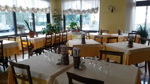 Restaurant, Hotel Ganfo in Sirmione