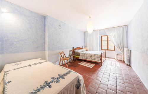Lovely Home In Oyé With Kitchen (Lovely Home In Oye With Kitchen) in Amanzé