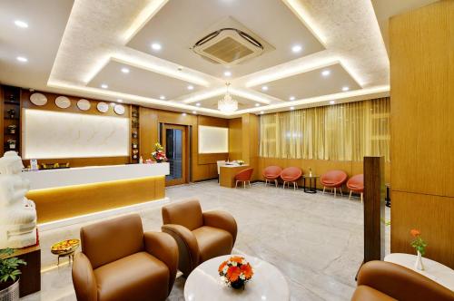 拉薩拉門酒店 La Sara Gateway