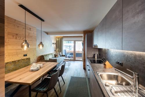 مطبخ, Alpenland Gerlos - Hotel & Breakfast in جيرلوس
