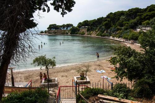 Apartment Paola with free private parking place in Mejaši