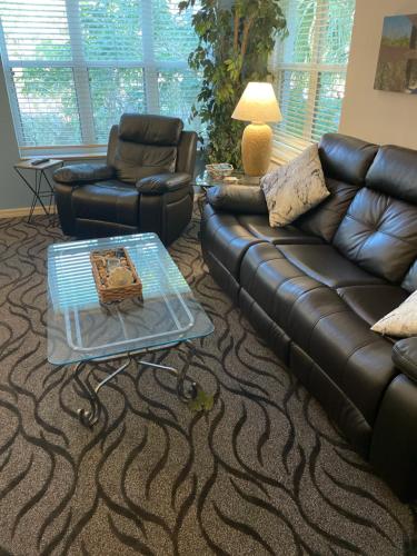 Port St. Lucie West PGA Golf Condo - image 3