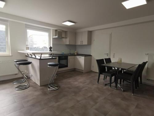 Moderne Wohnung mit Terrasse und eigenem Zugang. in Remscheid, Deutschland
