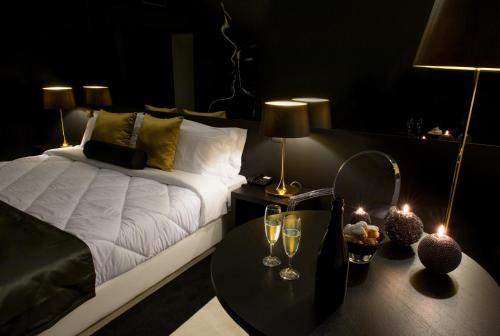 Vinyl M Hotel Design Inn - image 4