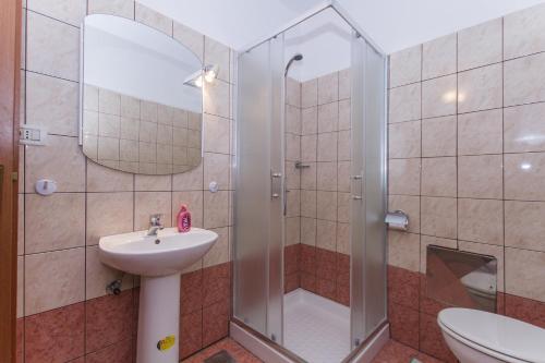Apartments Radović - image 14