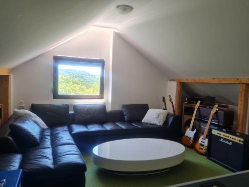 Vikendica Fruška Gora - Top Hill Novi Sad - image 9