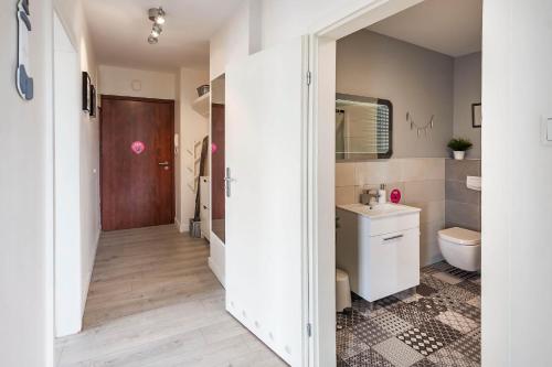 Three-Bedroom Apartment image 10