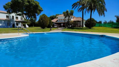 Swimming pool, Hotel La Parra near Jerez Airport