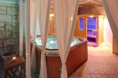 Hotel Villa Adriatica - Adults Only - image 4