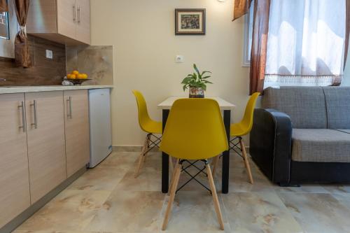 Bougainvillea house with private garden in Pharae