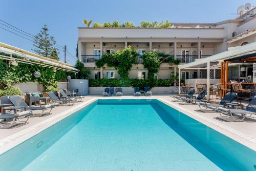 Telesilla Family Hotel