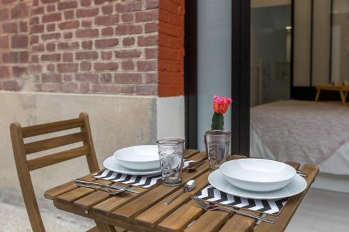 Tulipe : Studio proche RER B Cachan in เคฌอง