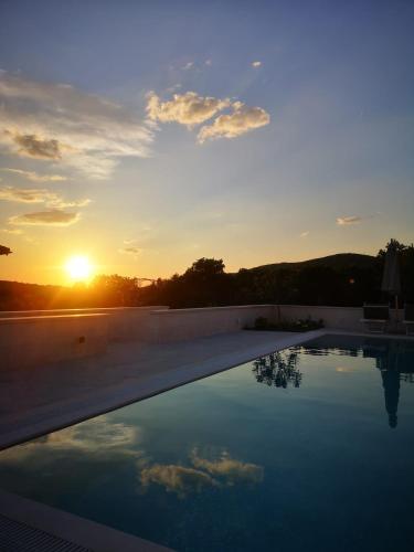Kolam renang, Villa Gabriela in Kotor