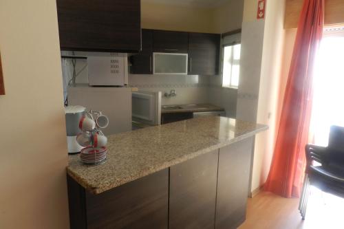 Apartment with Sea View image 9