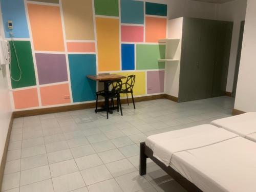 Nacho Hostel Cebu Room Type - Deluxe Twin Room
