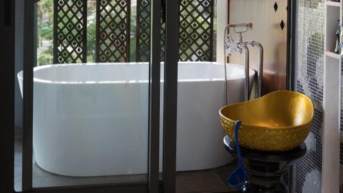 Facilities, Hotel Indigo Bali Seminyak Beach By IHG near Double Six Beach