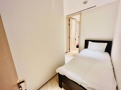 FIVE Palm Jumeirah - 2 Bedrooms & Maid Room Apartment in a Splendid Resort, Dubaj (fotografie 6)