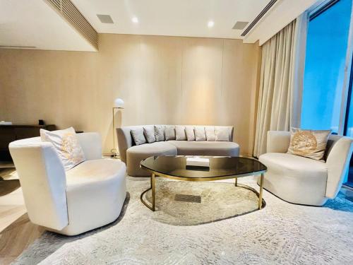 FIVE Palm Jumeirah - 2 Bedrooms & Maid Room Apartment in a Splendid Resort, Dubaj (fotografie 7)