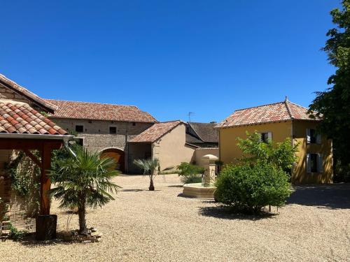 Le Clos De Quintaine Gîtes de Charme