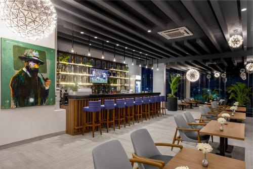 Restaurant, The Art Hotel in Victoria Island