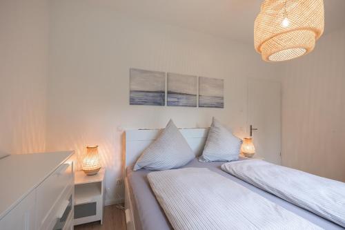 Apartment with Balcony image 3