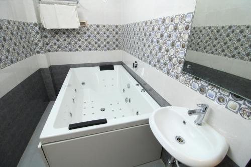 Orange Orchid 6BHK Private Pool Villa 5
