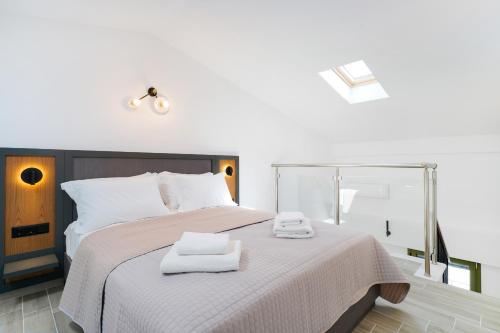 Albatros Beach House – Thassos Town, MO