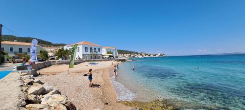 playa, Kastro Hotel in Spetses
