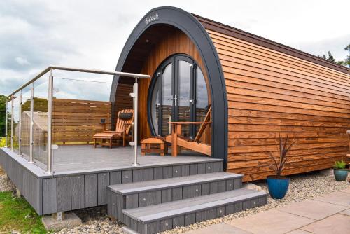 Derecroft Glamping Luxury Lodgepods