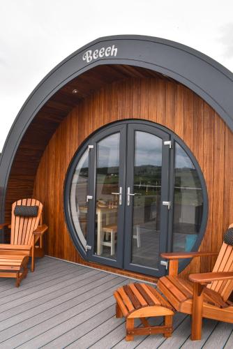 Derecroft Glamping Luxury Lodgepods