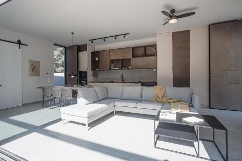 Ionian Luxury Villas properties gîte à louer Ágios Nikólaos