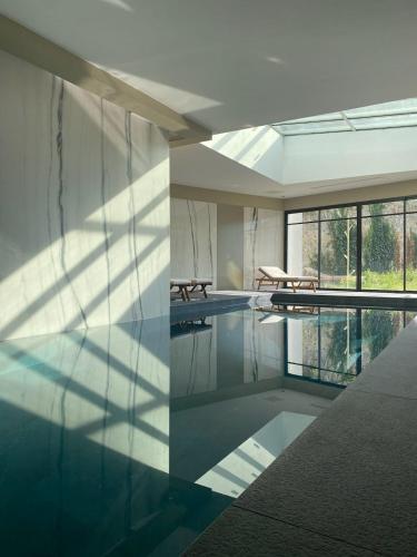 Magnifique villa avec piscine gîte à louer Vernou-la-Celle-sur-Seine