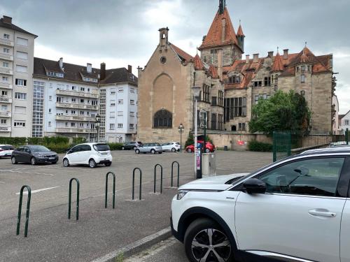 Logement de charme dans un monument historique daté de 1544, au centre de Haguenau