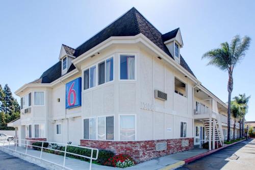 Motel 6-Westminster, CA - North