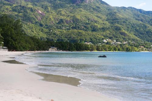 Panorama Guesthouse & NEW Apartments Beau Vallon