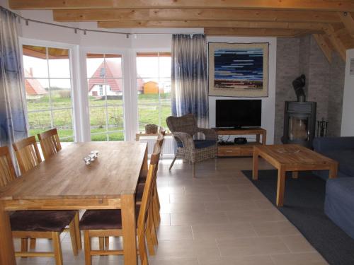 Holiday Home Cuxland Ferienpark-2 by Interhome