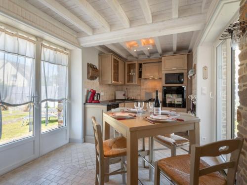 Holiday Home Zoé by Interhome (Holiday Home Zoe by Interhome) in Lessay